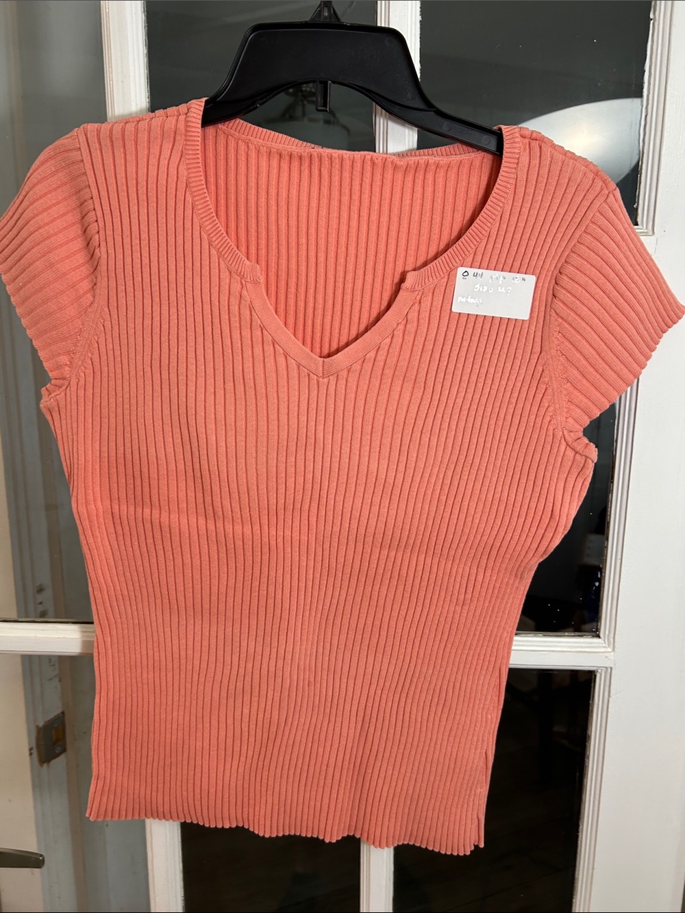 O44.    Ribbed V-Neck Short Sleeve Top - Coral